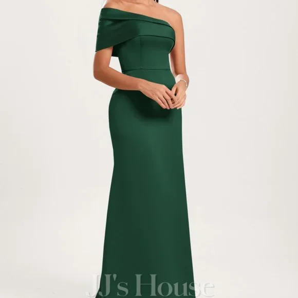 halterneck evening dress Classical Black satin maxi dress, Xo Xo XXL / 12 / Black Oh Polly Lollipop Prom Size:Xtra Large evening party or any gray wash